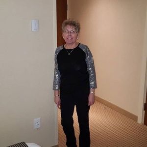 Meet your Posher, Sheila